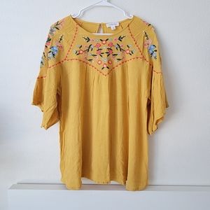 Hailey & Co embroidery blouse